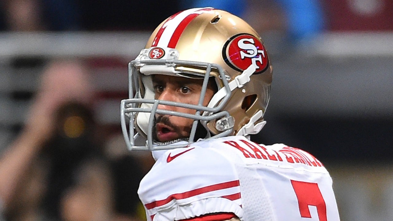 Colin Kaepernick Wears Fidel Castro Shirt After Anthem Protest